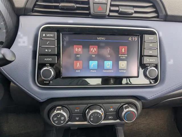 2025 Nissan Versa 1.6 SV