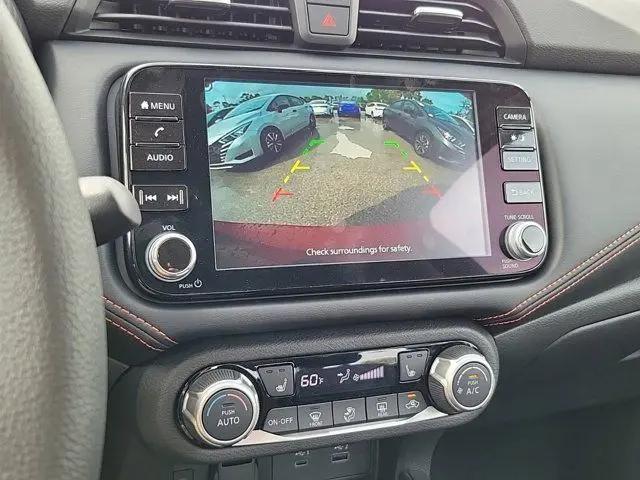 2025 Nissan Versa 1.6 SR