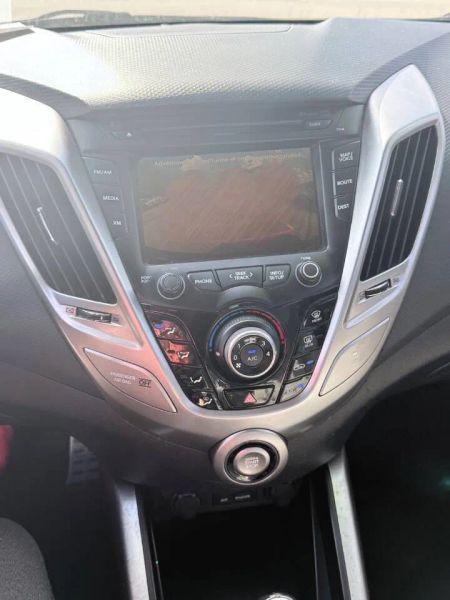 2013 Hyundai Veloster Base w/Gray