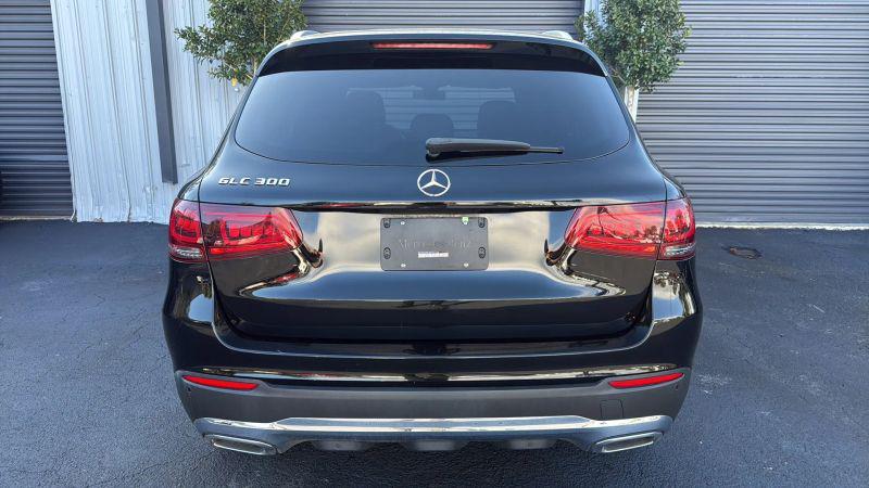 2021 Mercedes-Benz GLC SUV