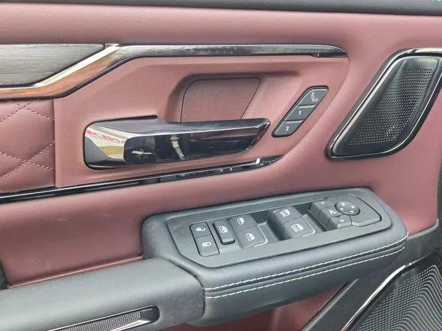 2026 Ram 1500 Limited Crew Cab 4x4 5'7" Box