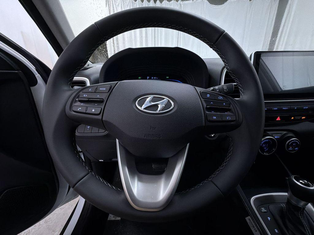 2026 Hyundai Venue SEL - Photo 8
