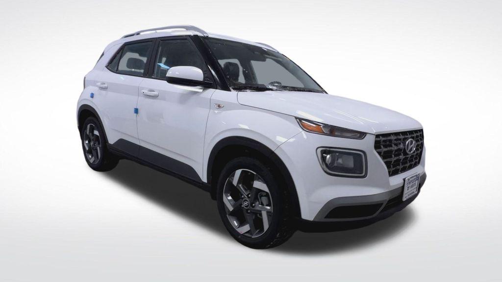 2026 Hyundai Venue SEL - Photo 15