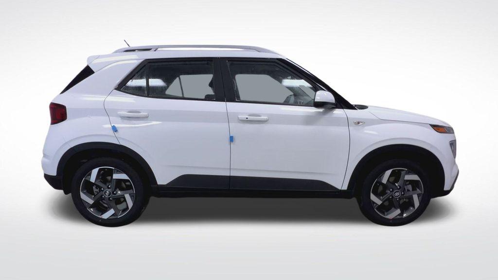 2026 Hyundai Venue SEL - Photo 22