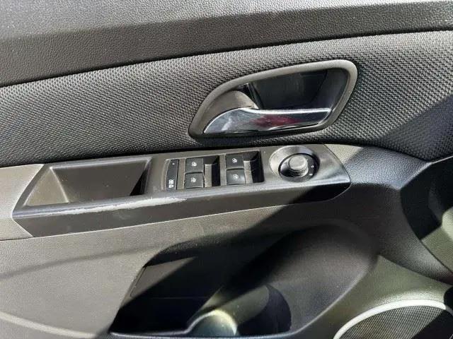 2011 Chevrolet Cruze 1LT