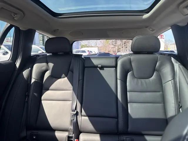 2026 Volvo V60 Cross Country Ultra, B5 AWD Gas (mild hybrid)