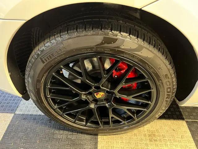 2021 Porsche Macan GTS