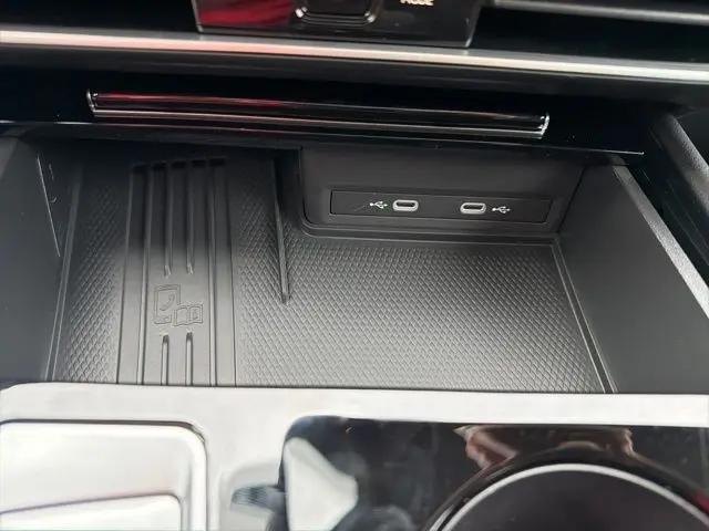 2026 Volkswagen Atlas Peak Edition