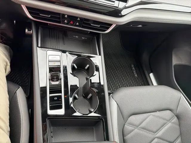 2026 Volkswagen Atlas Peak Edition