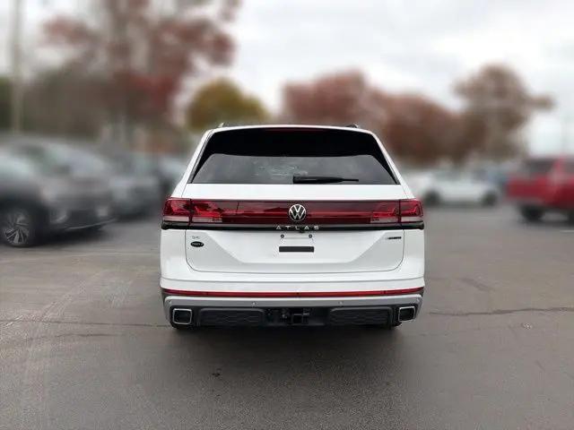 2026 Volkswagen Atlas Peak Edition