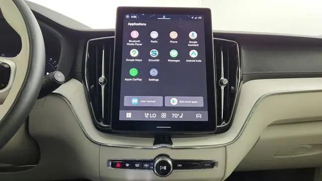 2026 Volvo XC60 B5 Ultra