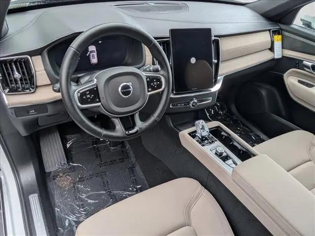 2026 Volvo XC90 Plus, B6 AWD Gas (mild hybrid), Gasoline, Bright, 7 Seats