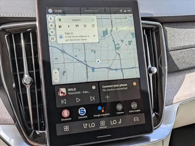 2026 Volvo XC90 Plug-In Hybrid Ultra, T8 AWD, Electric/Gasoline, Bright, 7 Seats