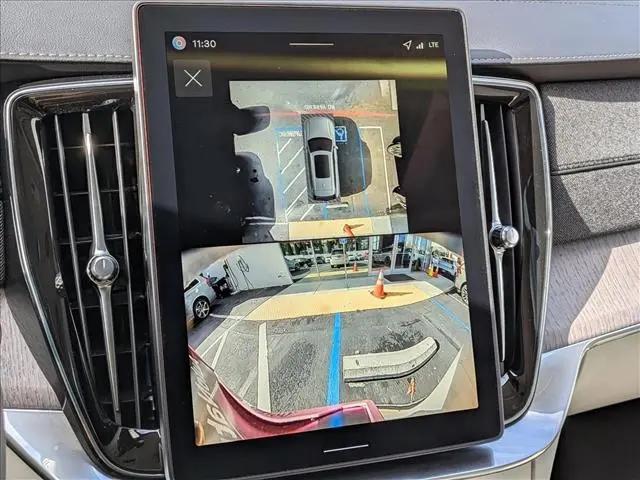 2026 Volvo XC90 Plug-In Hybrid Ultra, T8 AWD, Electric/Gasoline, Bright, 7 Seats