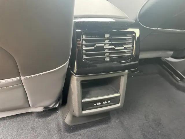2025 Volkswagen ID.4 AWD Pro