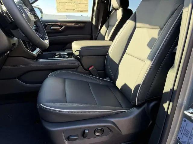 2026 GMC Yukon XL 4WD Elevation