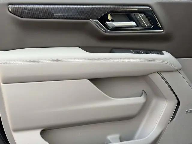 2026 GMC Yukon XL 4WD Elevation