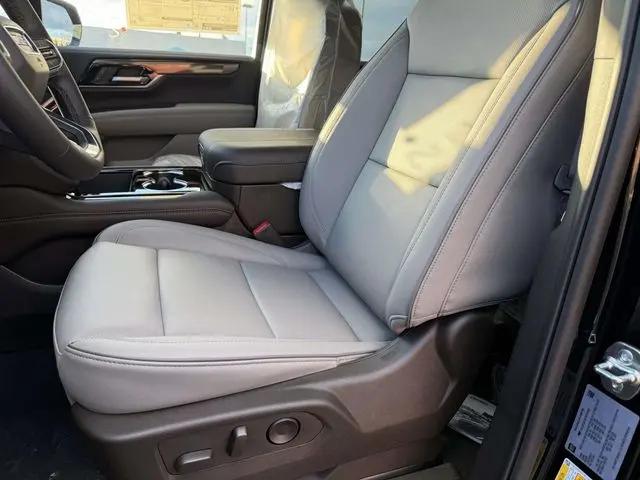 2026 GMC Yukon XL 4WD Elevation