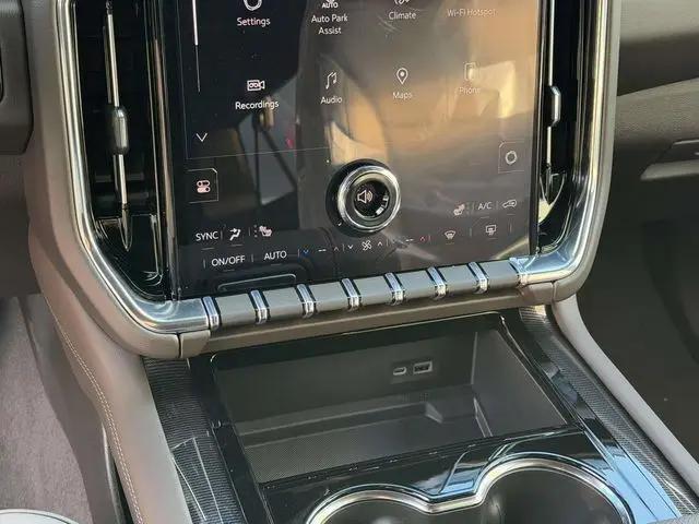 2026 GMC Yukon XL 4WD Elevation