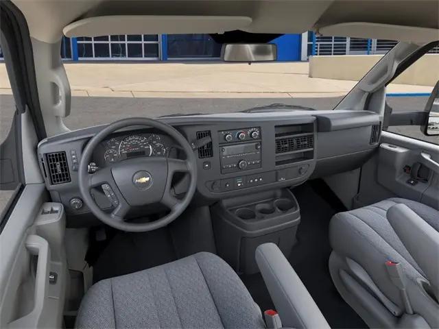 2025 Chevrolet Express Cutaway Work Van