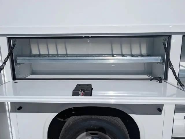 2025 Chevrolet Express Cutaway Work Van