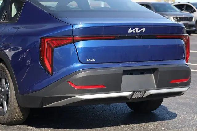 2025 Kia K4 LXS