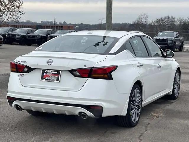 2025 Nissan Altima SL FWD