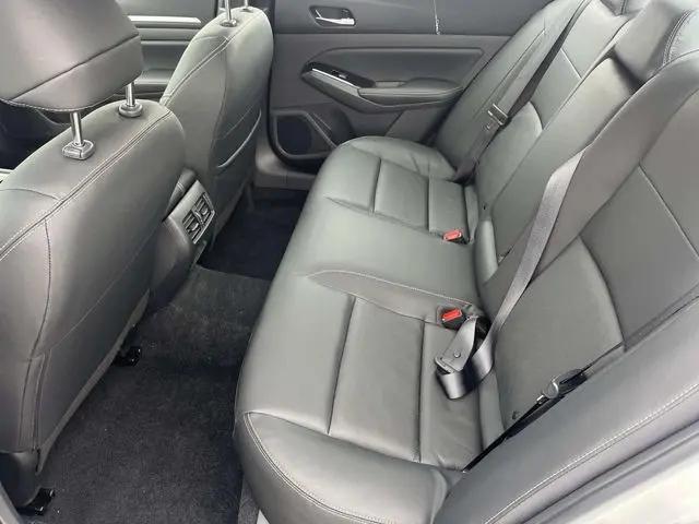 2025 Nissan Altima SL FWD