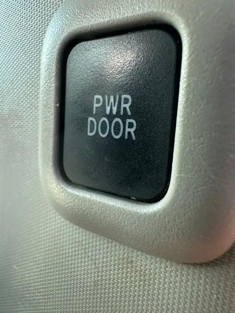 2020 Toyota Sienna XLE
