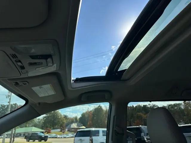 2020 Toyota Sienna XLE