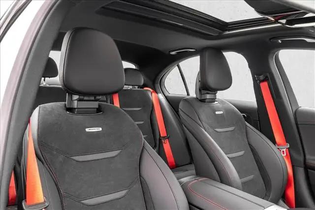 2026 Mercedes-Benz AMG C 43 4MATIC