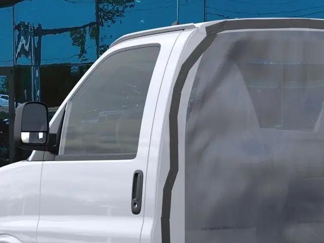 2025 Chevrolet Express Cutaway Work Van