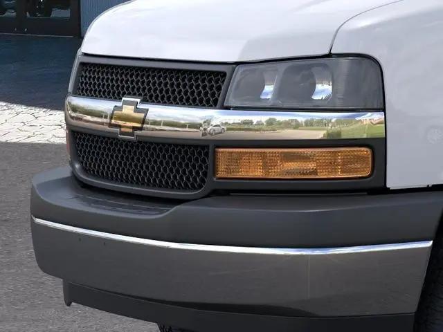 2025 Chevrolet Express Cutaway Work Van