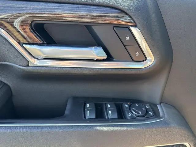 2026 Chevrolet Silverado 2500HD Crew Cab, Standard Bed, LT, 4WD