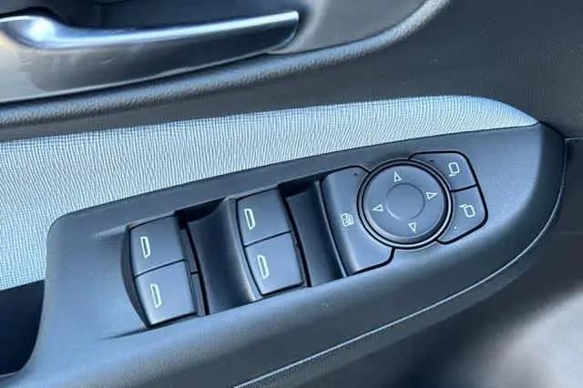 2026 Buick NV Preferred FWD