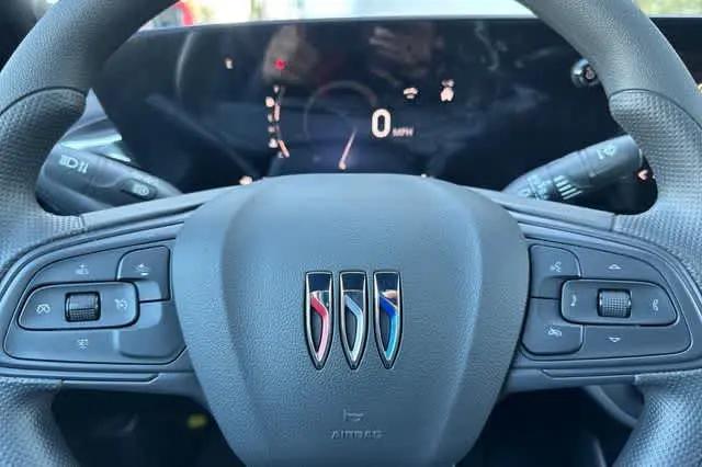 2026 Buick NV Preferred FWD