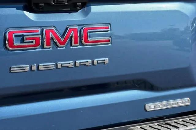 2026 GMC Sierra 1500 Crew Cab, Short Bed, Elevation, 4WD