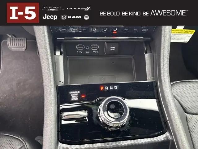 2025 Jeep Grand Cherokee Limited 4x4