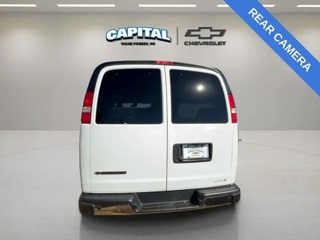 2024 Chevrolet Express Passenger RWD 3500 Extended Wheelbase LT