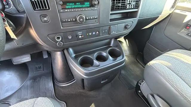 2024 Chevrolet Express Passenger RWD 3500 Extended Wheelbase LT