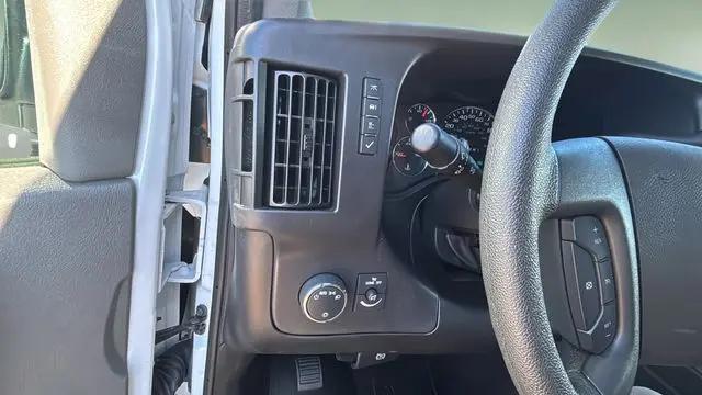 2024 Chevrolet Express Passenger RWD 3500 Extended Wheelbase LT