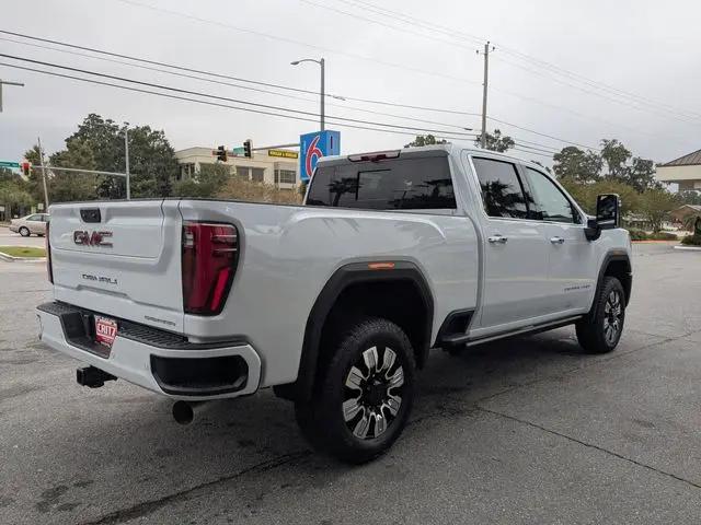 2026 GMC Sierra 2500HD Crew Cab, Standard Bed, Denali, 4WD