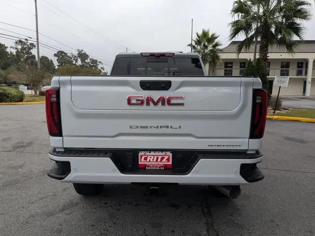 2026 GMC Sierra 2500HD Crew Cab, Standard Bed, Denali, 4WD