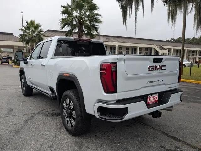 2026 GMC Sierra 2500HD Crew Cab, Standard Bed, Denali, 4WD