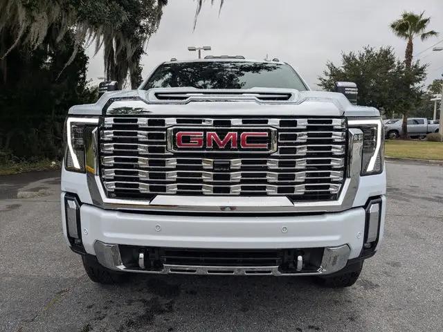 2026 GMC Sierra 2500HD Crew Cab, Standard Bed, Denali, 4WD