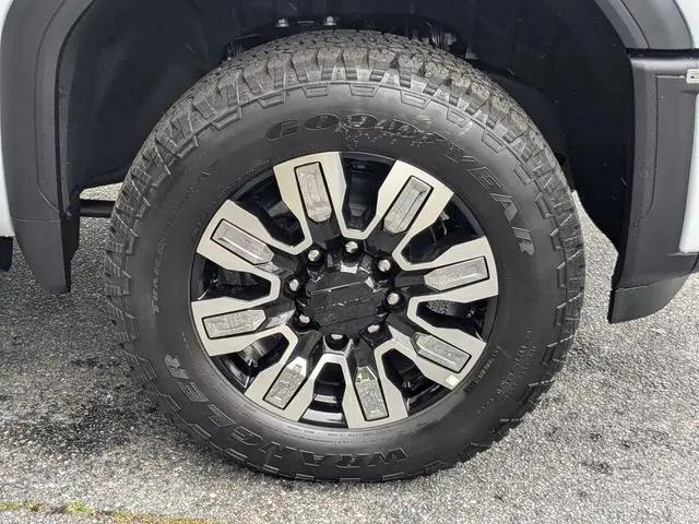 2026 GMC Sierra 2500HD Crew Cab, Standard Bed, Denali, 4WD