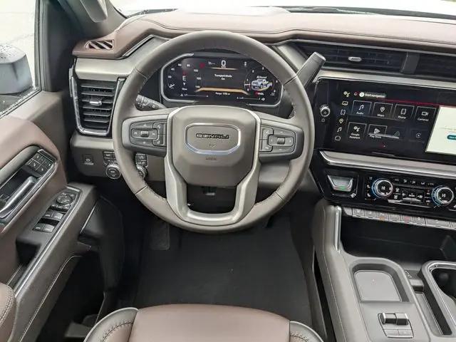 2026 GMC Sierra 2500HD Crew Cab, Standard Bed, Denali, 4WD