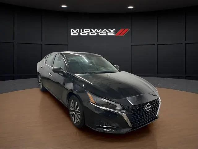 2024 Nissan Altima SV FWD for sale in Chicago, IL