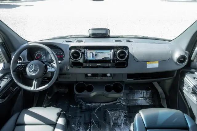 2026 Mercedes-Benz Sprinter 2500 High Roof 4-Cyl Diesel HO