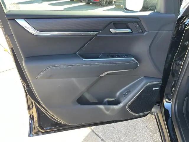2026 GMC Acadia Elevation FWD